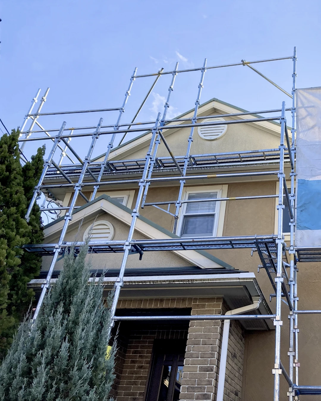 住宅の足場