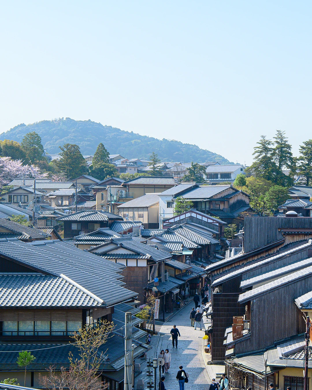 歴史的な街並みに調和する住宅